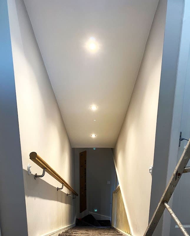 Lee Electrical Services - Electricians in leeds