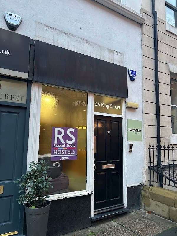 R S Hostels- Leeds - Hostel in leeds