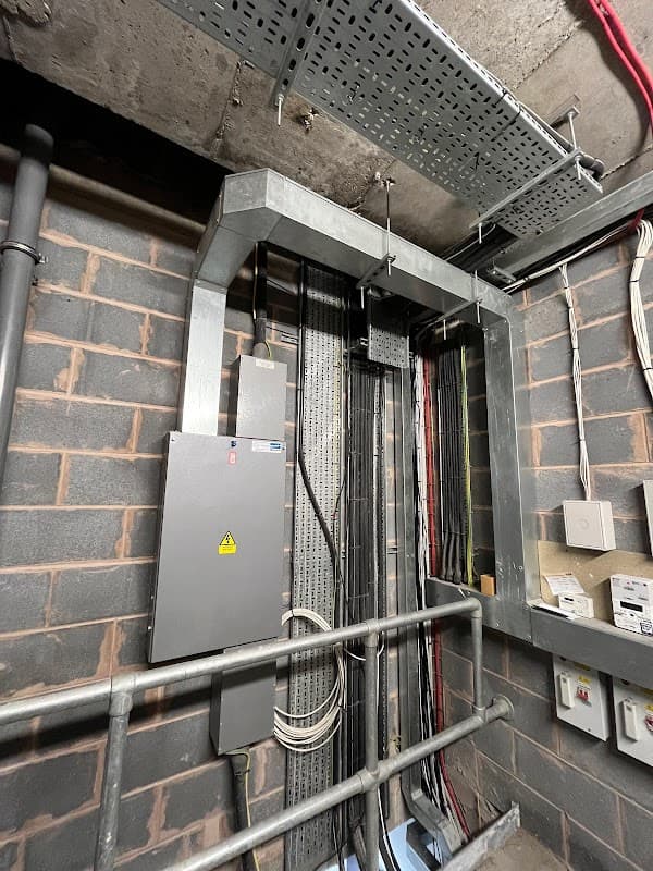 SmartWired Electrical Contractor - Electricians in leeds