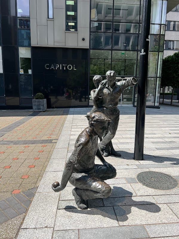 The Petanque Player - Monuments in leeds