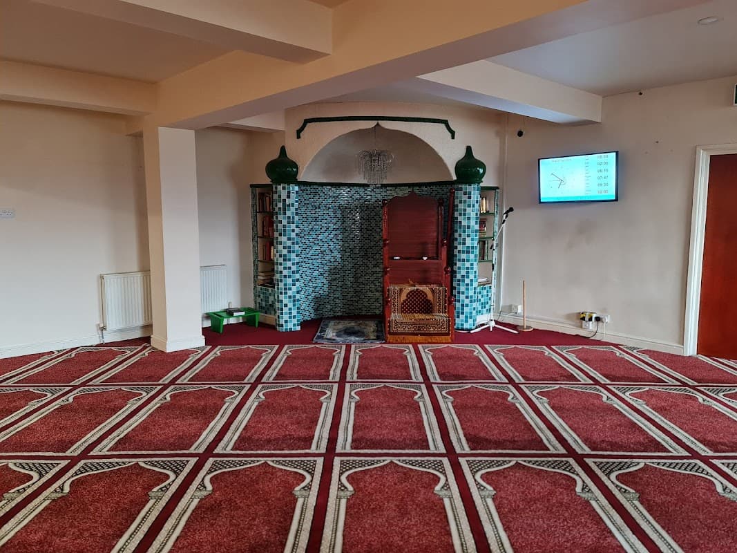 Aaliyah Mosque & Islamic Centre - Mosques in manor