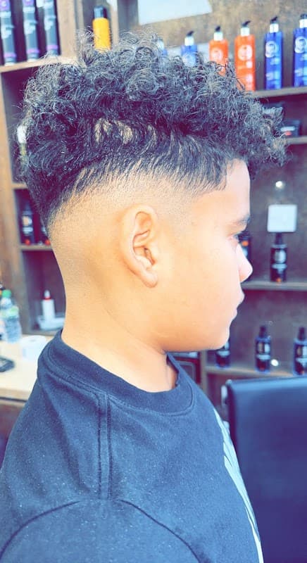 Decor Barber - Barbers in manor