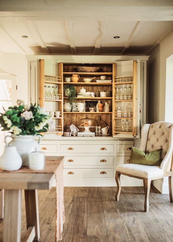 Wolds Furniture Company - Furniture Shops in market weighton