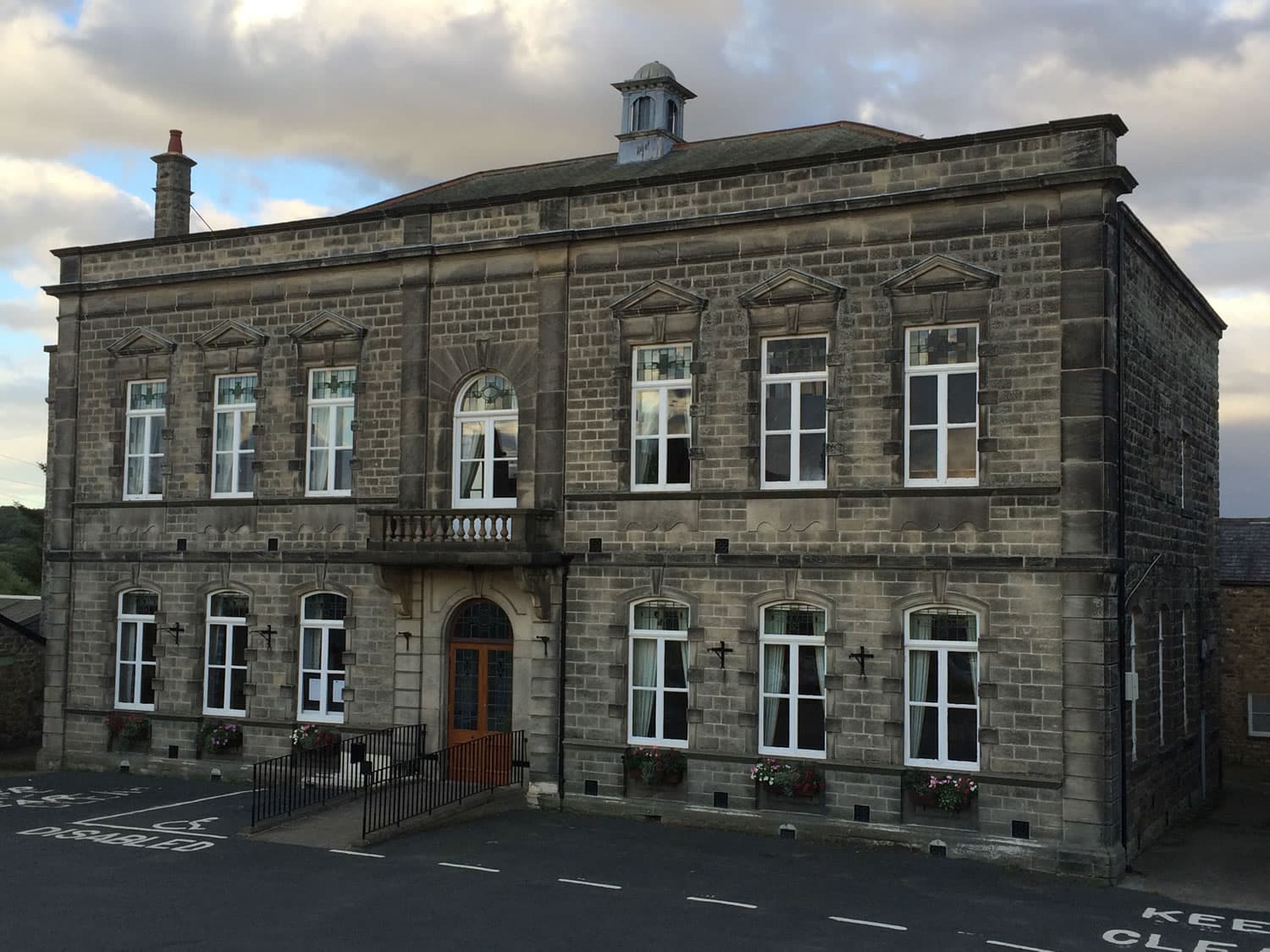 Masham Town Hall - Historic Site in masham