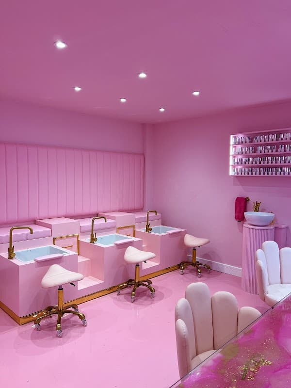 All Dolled Up - Beauty Salons in middlesbrough
