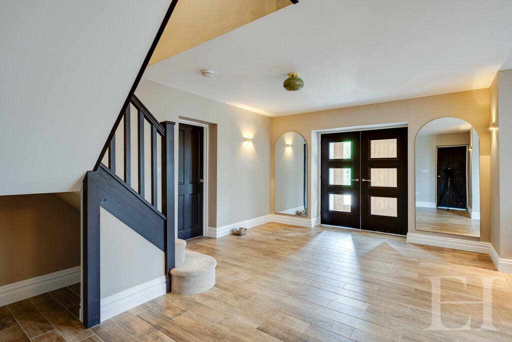 Mulberryβs - Painters & Decorators in middlesbrough