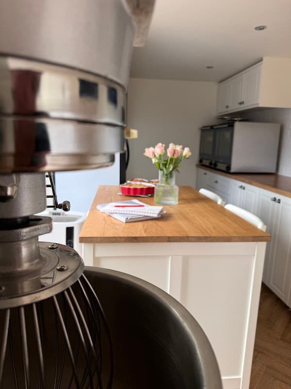 Bakezilla's Bespoke Cakes - Bakers in mirfield