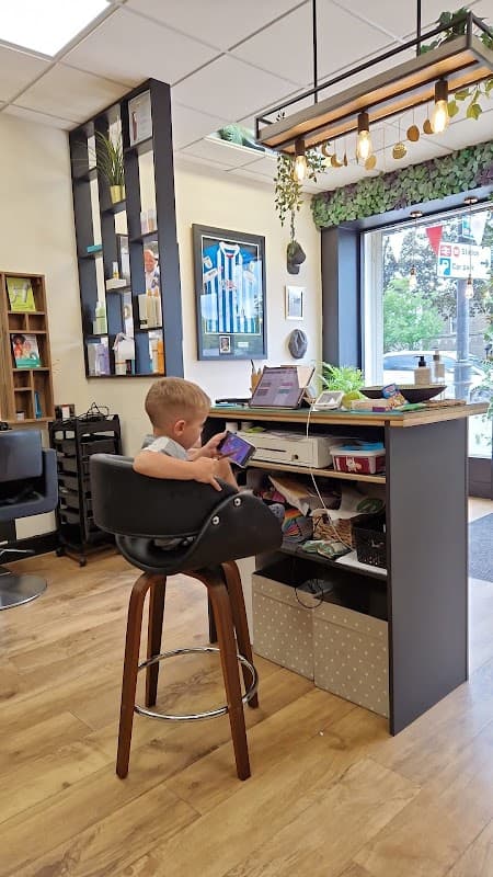 Lunare Hair & Beauty - Hair Salons in mirfield