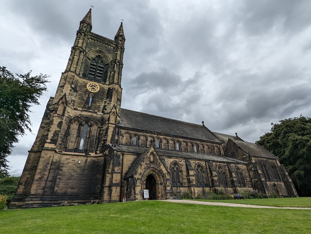 St. Maryβs Church, Mirfield - Churches in mirfield