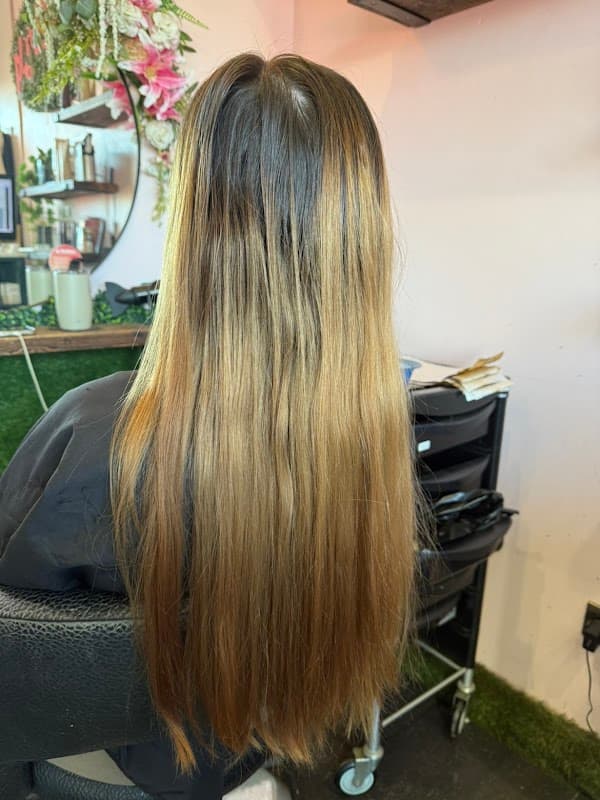 Vibe Hair Design - Hair Salons in mirfield