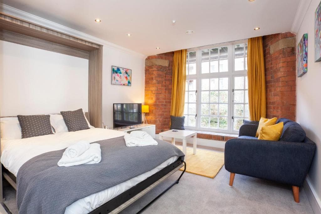 Accommodation at Cocoa Suites Luxury Apartments in york