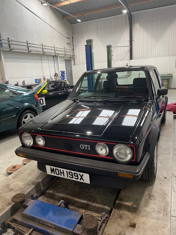 CND Mobile Mechanic - Garages in moortown