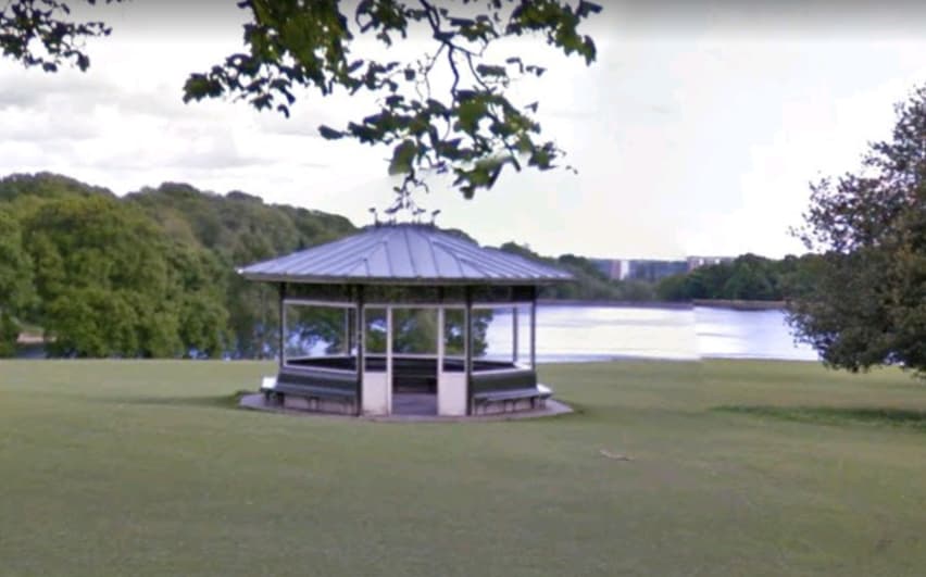 Lakeside Bandstand - Historic Site in moortown