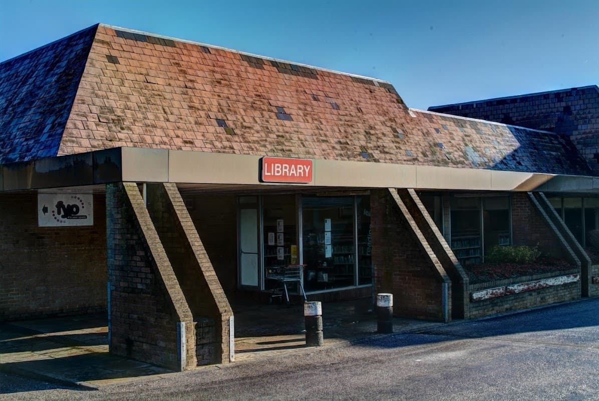 Moor Allerton Library - Libraries in moortown