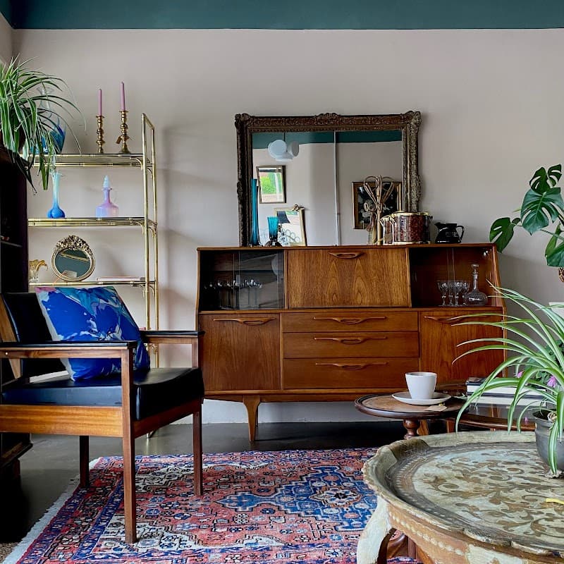 Oakwood Vintage - Furniture Shops in moortown