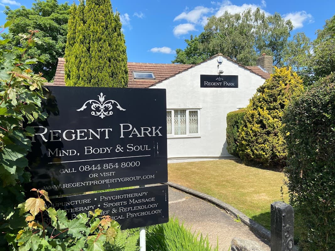 Regen Physio Alwoodley - Physiotherapists in moortown