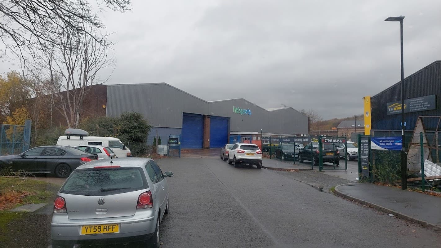 HD Sports - Sports Shops in neepsend