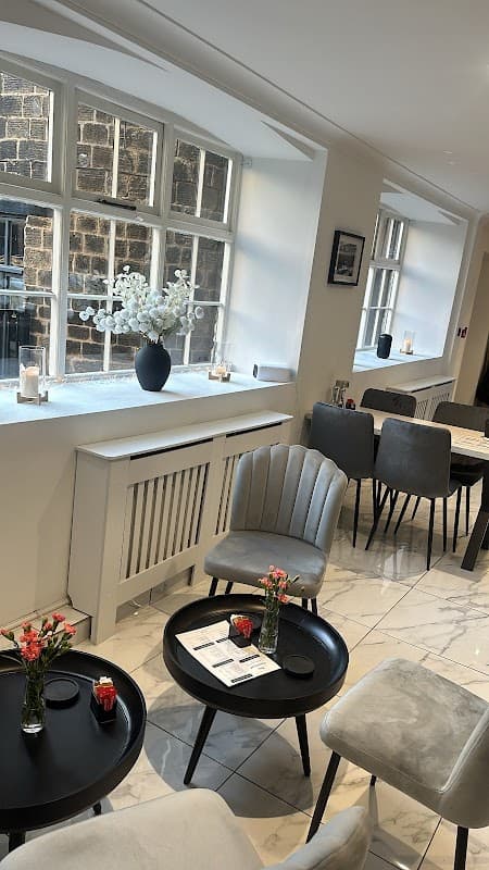 Cafe The Courtyard in neepsend