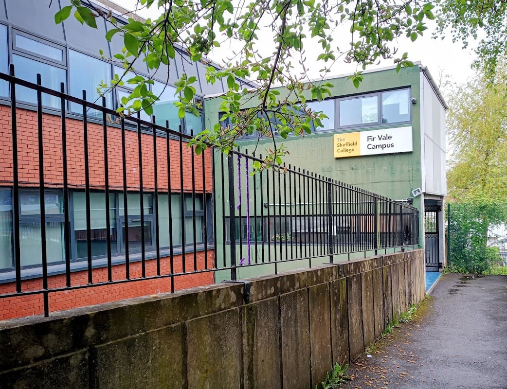 The Sheffield College Fir Vale Campus - Universities in neepsend