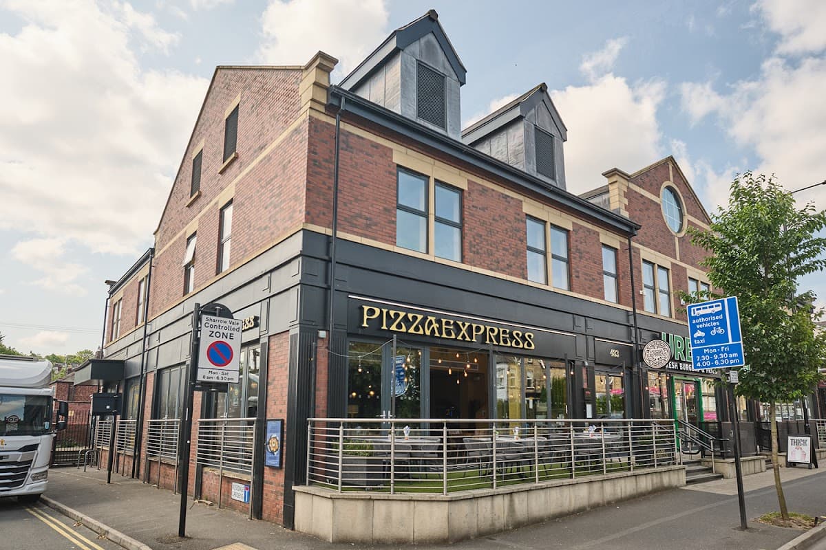 Dining at PizzaExpress in nether edge