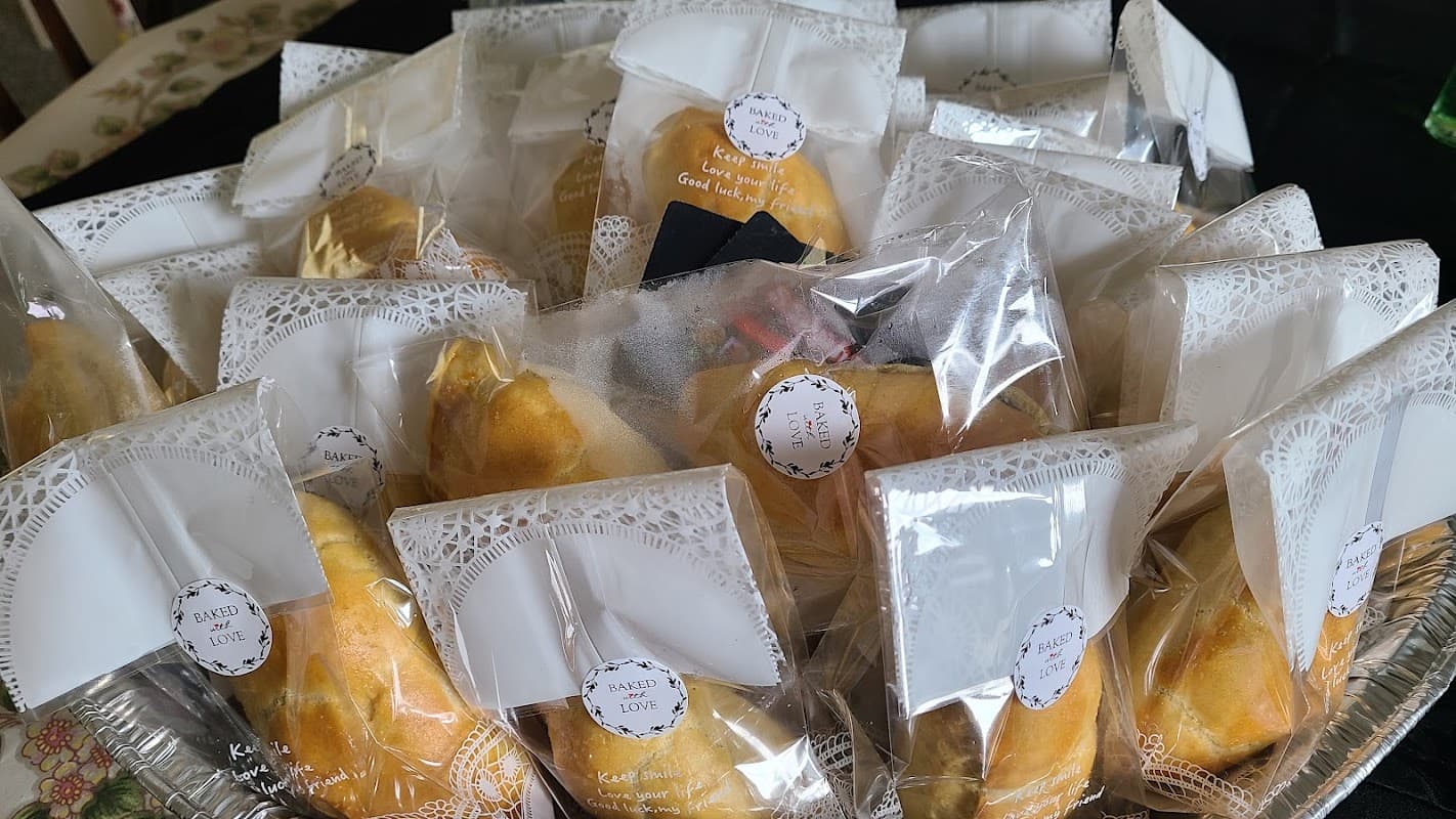 Sapphire’s Cottage - Bakers in normanton