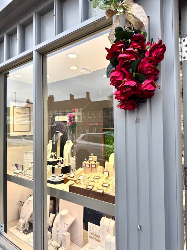 Bradleys The Jewellers - Jewellers in northallerton