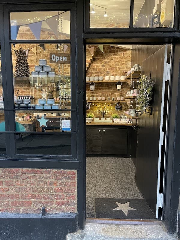 THE DRUNK CANDLE COMPANY - Homeware in norton on derwent