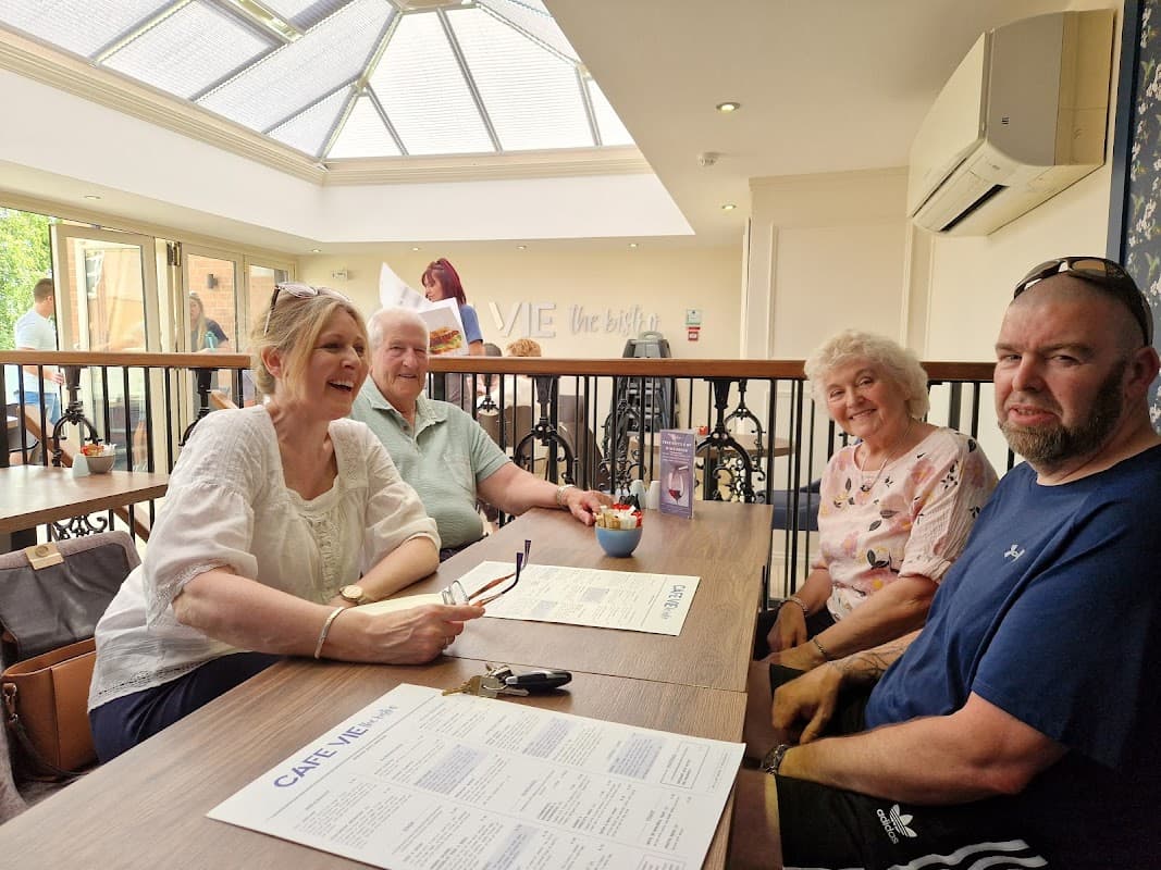 Cafe Cafรฉ Vie in ossett