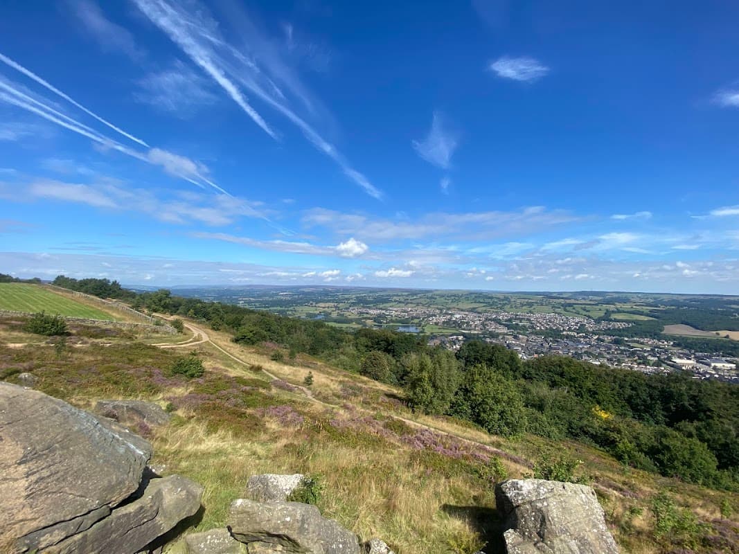 Otley Chevin Country Park - Park in otley