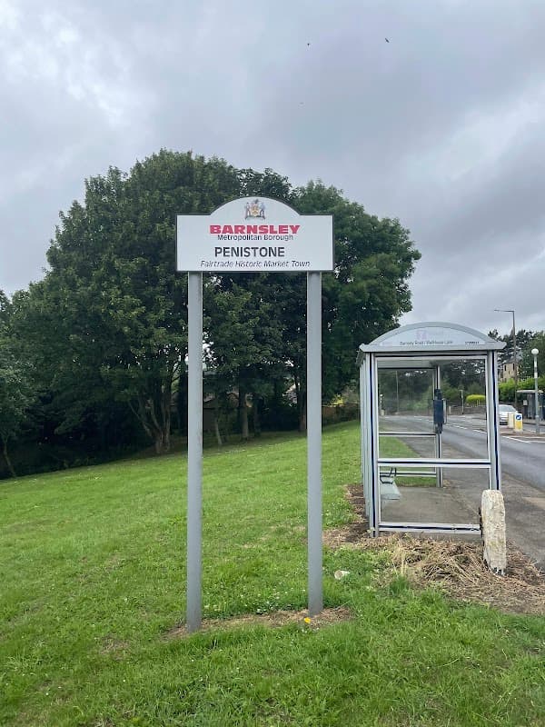 Bus Stop at Barnsley Road/Wellhouse Lane - Bus Stops in penistone
