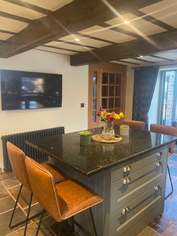 penistone interiors - Furniture Shops in penistone