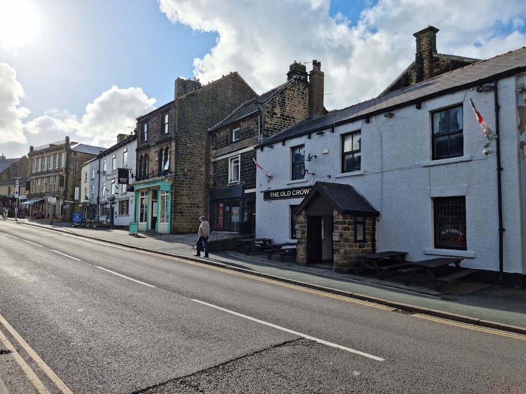 The Old Crown Inn - Guest House in penistone