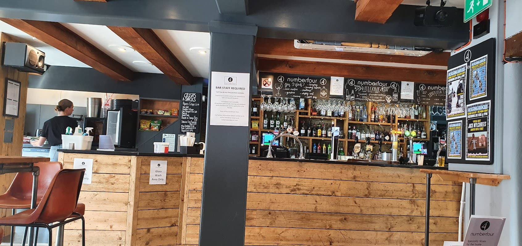 Food & drink at No. 4 Bar in pickering