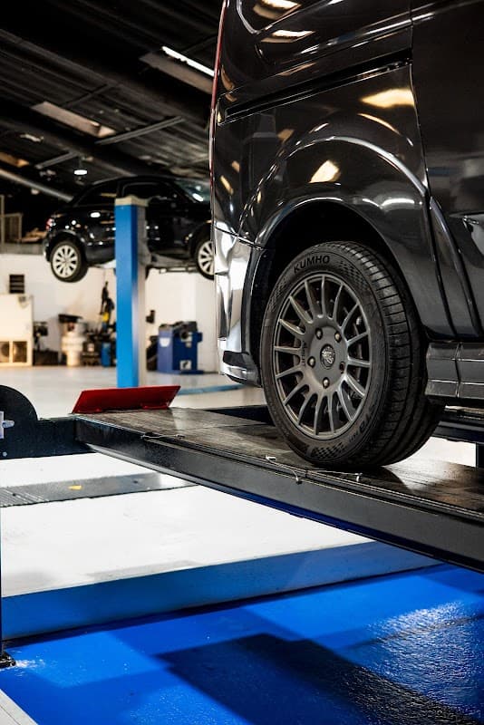 R&B Automotive - Garages in pocklington