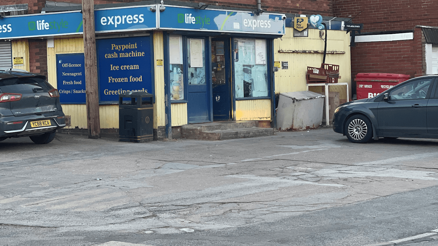 Lifestyle Express Nevison News & Booze - Off Licences in pontefract