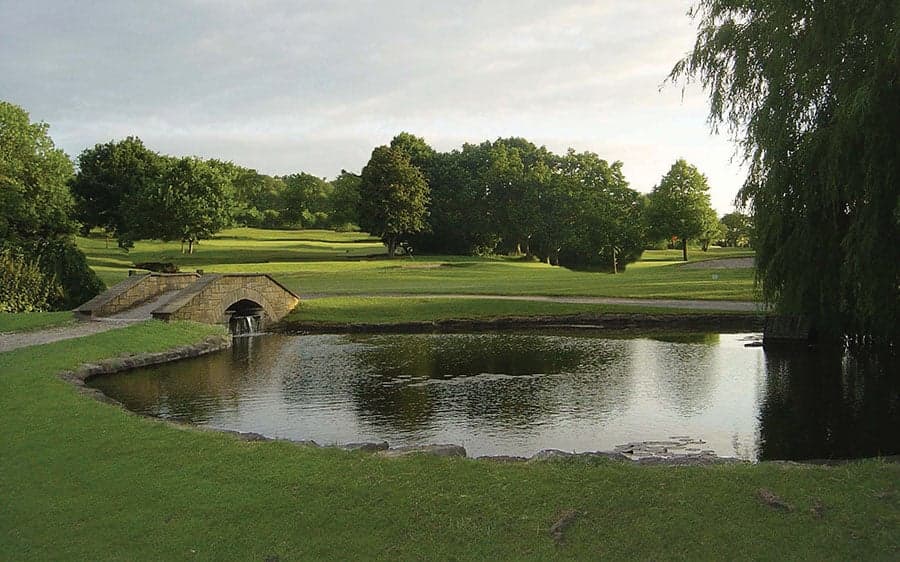 Pontefract and District Golf Club - Golf Course in featherstone