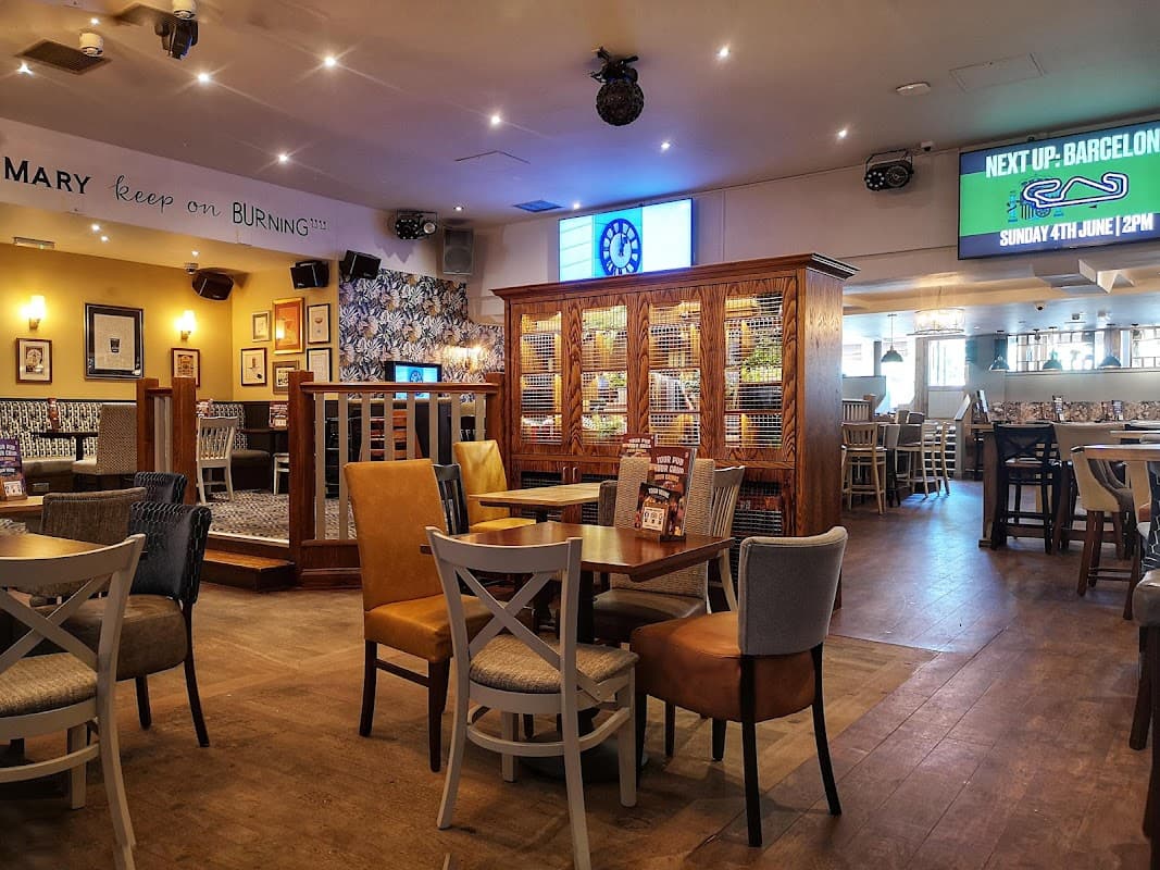 Pub The Calder in rastrick