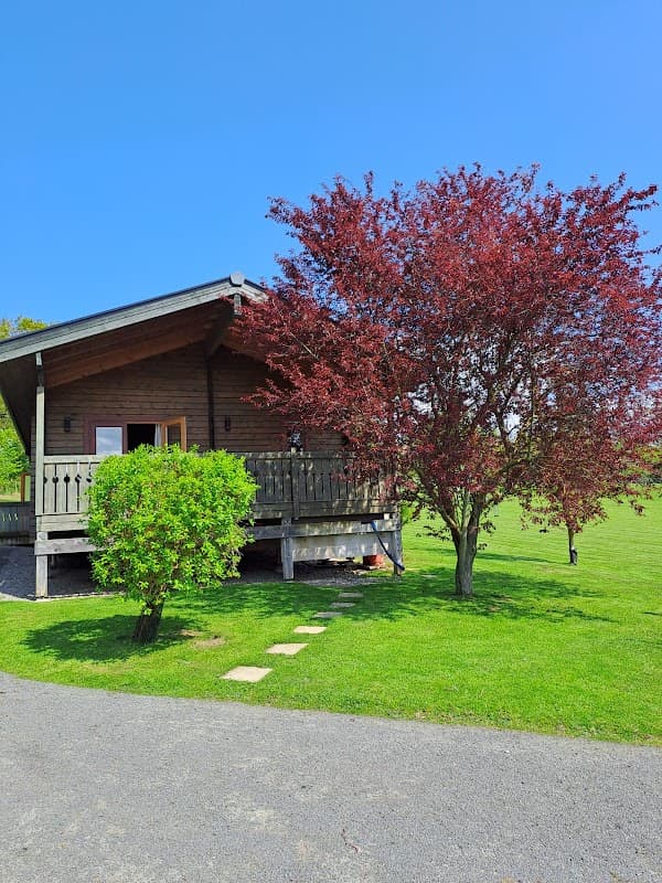 Accommodation at Flowery Dell Lodges in richmond