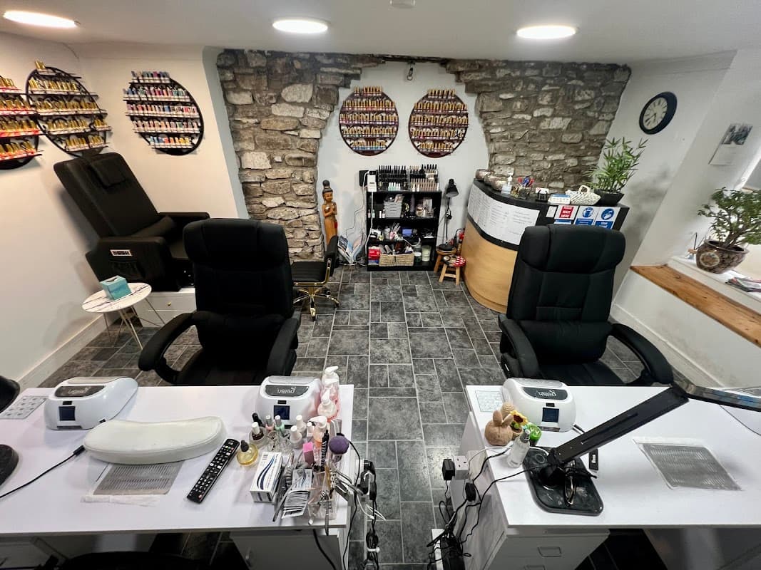 JS Nails - Beauty Salons in richmond