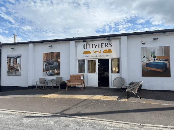 Oliviers Furniture - Furniture Shops in richmond