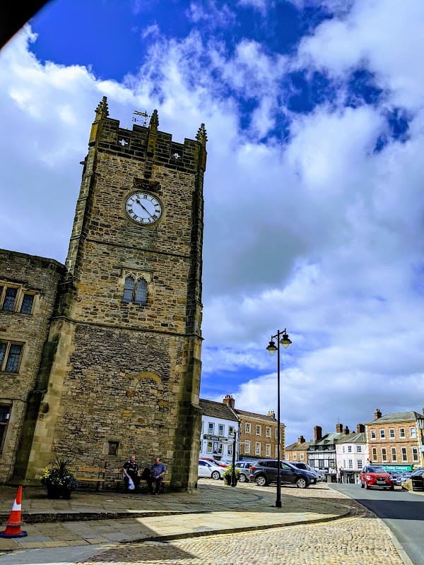 Specsavers Opticians and Audiologists - Swaledale - Doctors in richmond