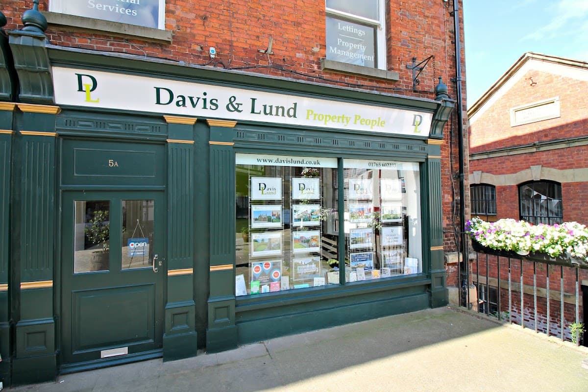 Davis & Lund - Estate Agents in ripon