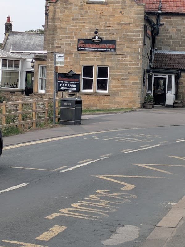 Bus Stop at The Fylingdales - Bus Stops in robin hoods bay