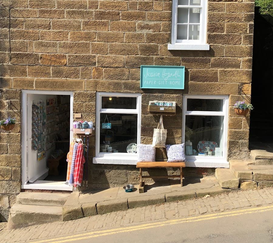 Jessica Hogarth Shop - Gift Shops in robin hoods bay