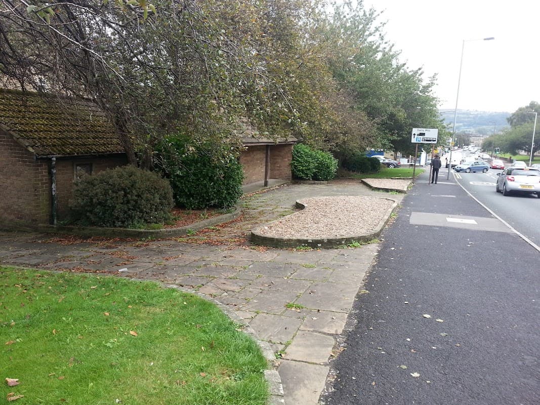 Saltaire Garages 4 rent - Self Storage in saltaire