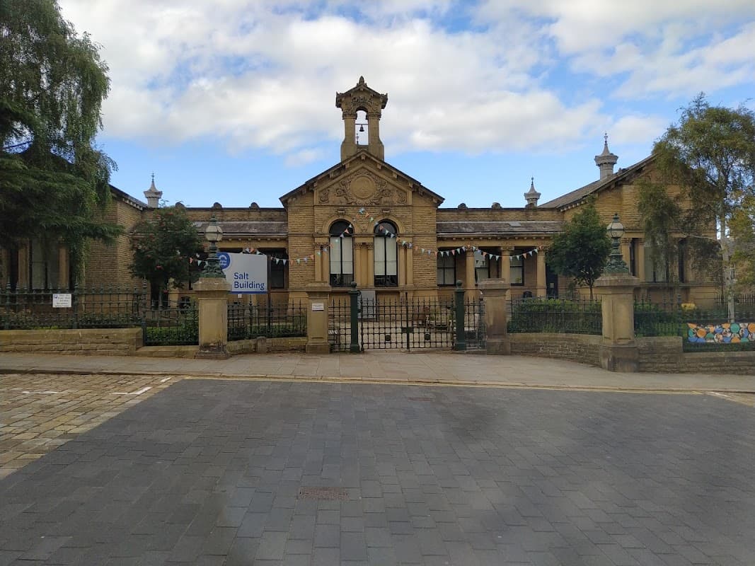 Saltaire Information Point - Travel Agents in saltaire