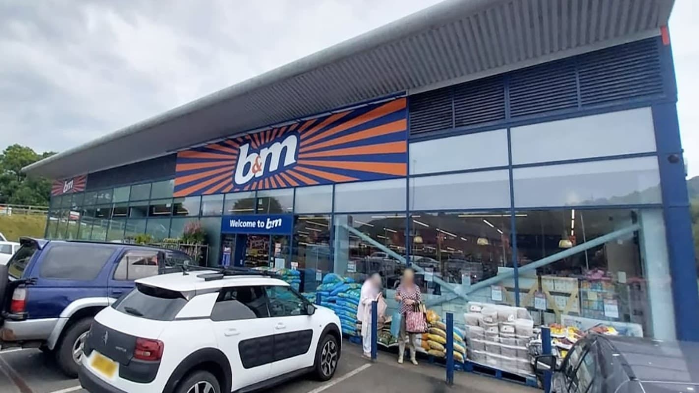 B&M Store - Discount Stores in scarborough