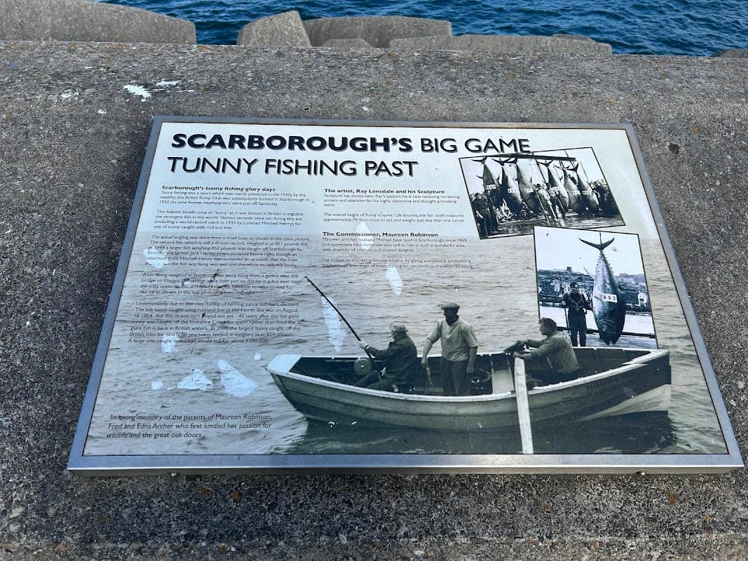 Scarborough Sea Wall Heritage Trail - Walks & Hiking in scarborough