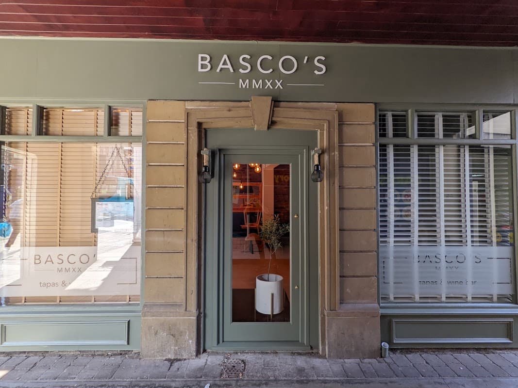 Dining at Elda Pizzeria in selby