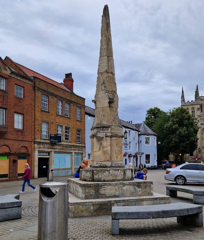 Market Cross - Monuments in selby